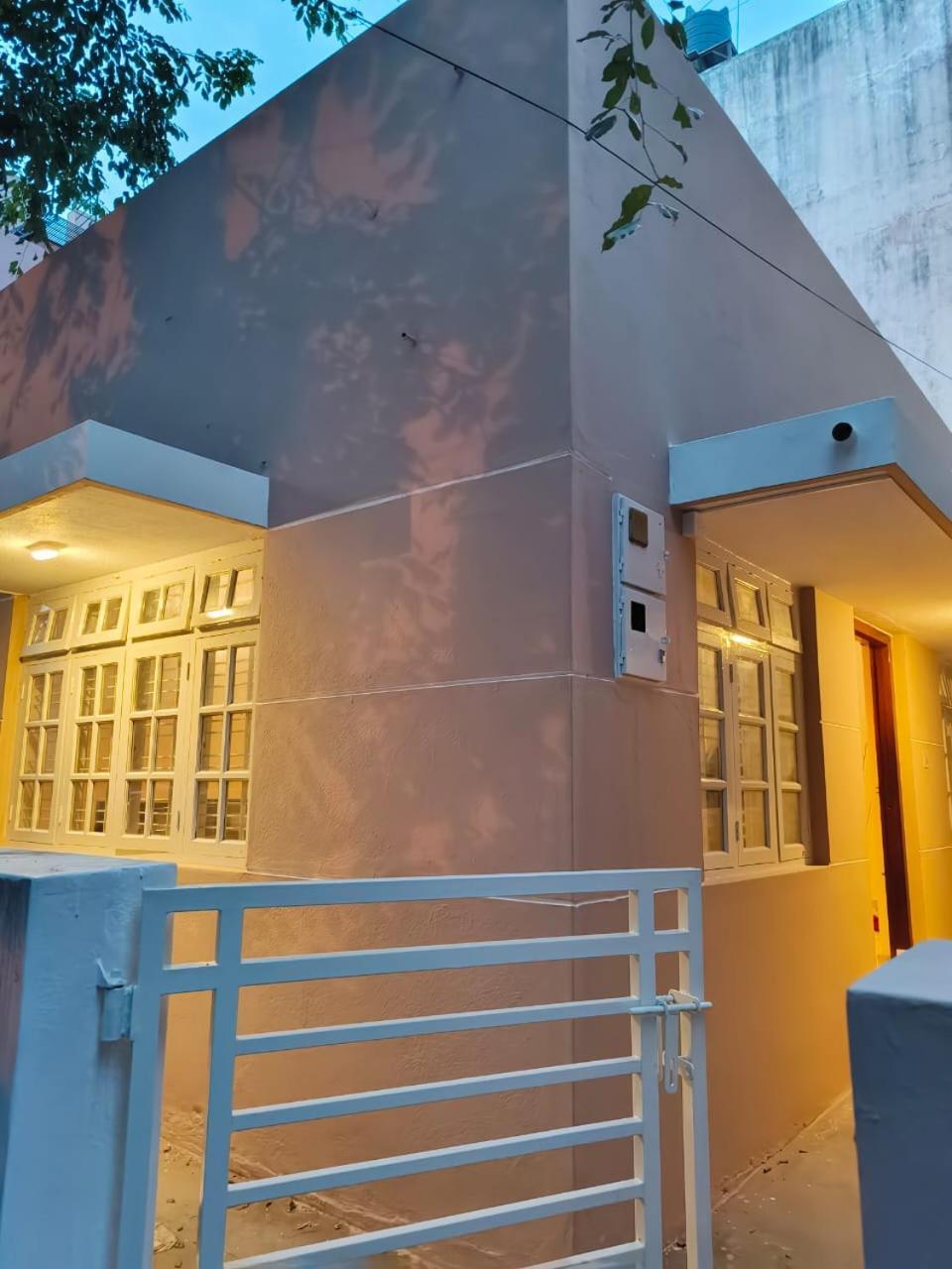 Homestayz Crown Bangalore Exteriör bild