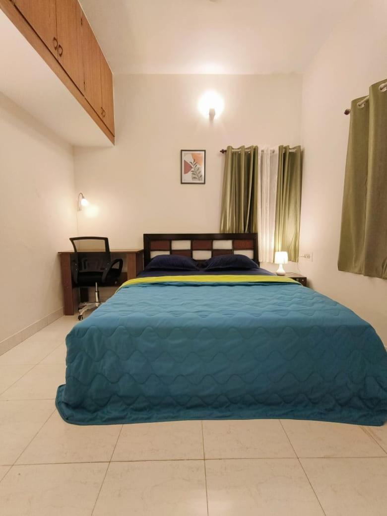 Homestayz Crown Bangalore Exteriör bild