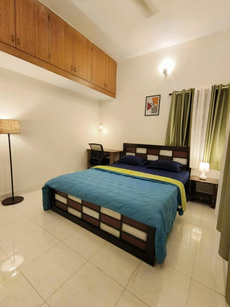 Homestayz Crown Bangalore Exteriör bild