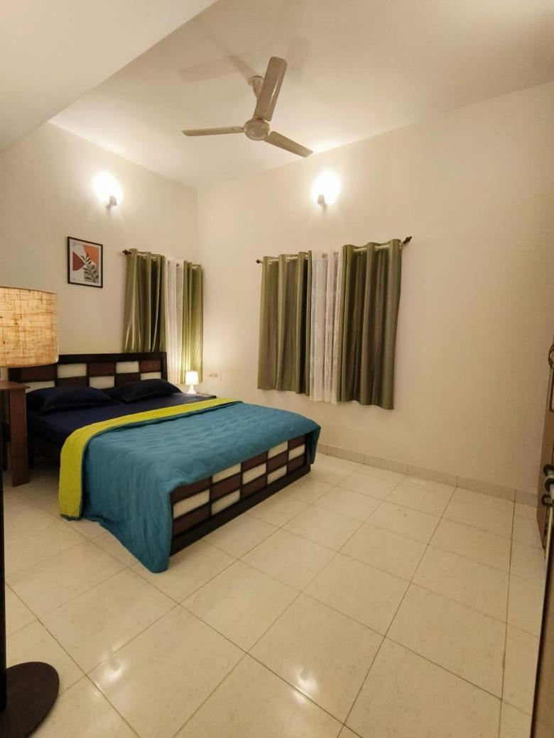 Homestayz Crown Bangalore Exteriör bild