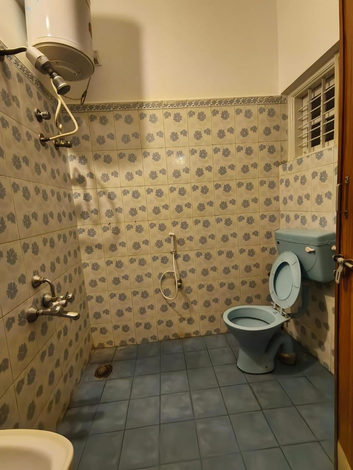 Homestayz Crown Bangalore Exteriör bild