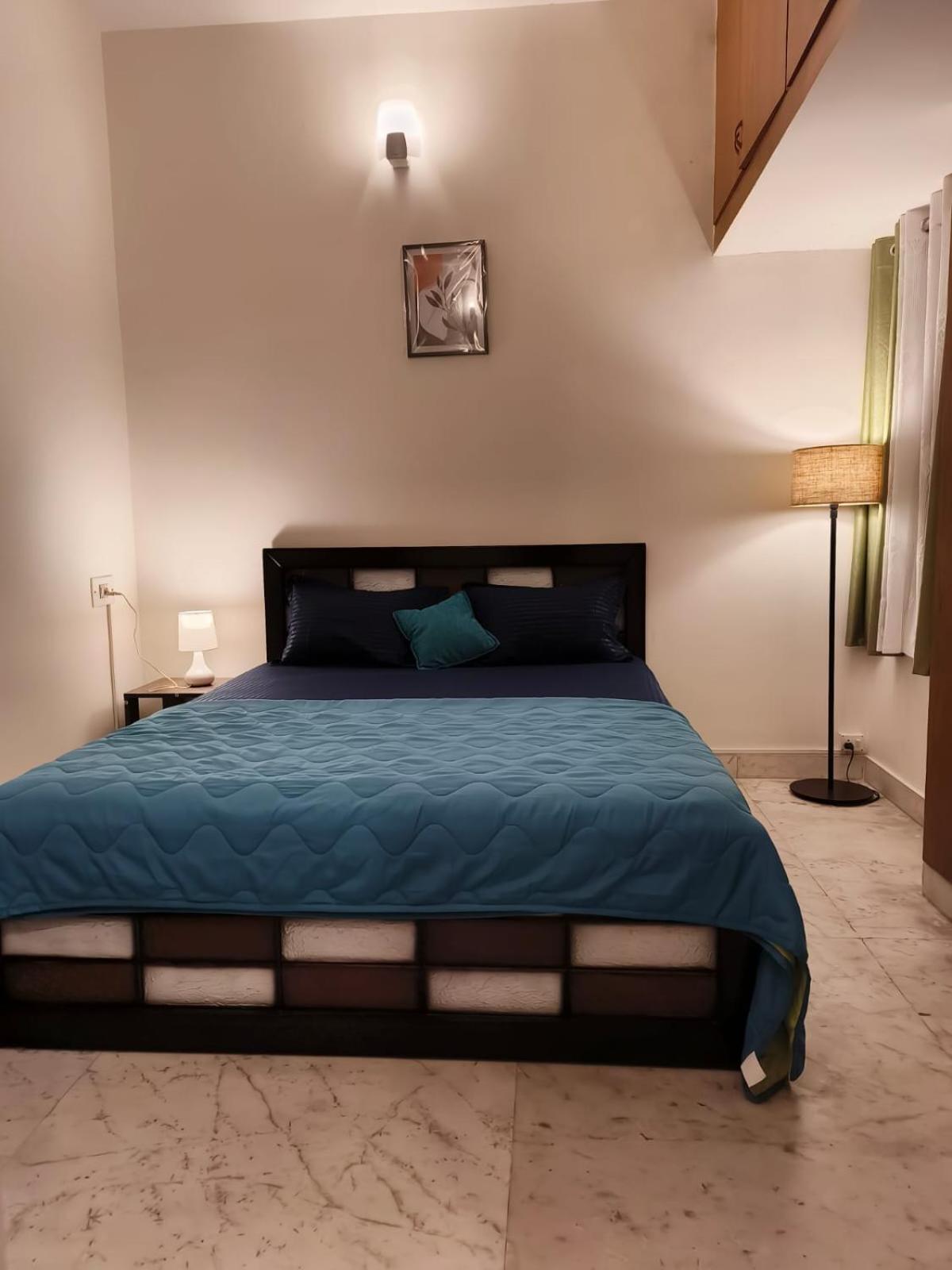 Homestayz Crown Bangalore Exteriör bild