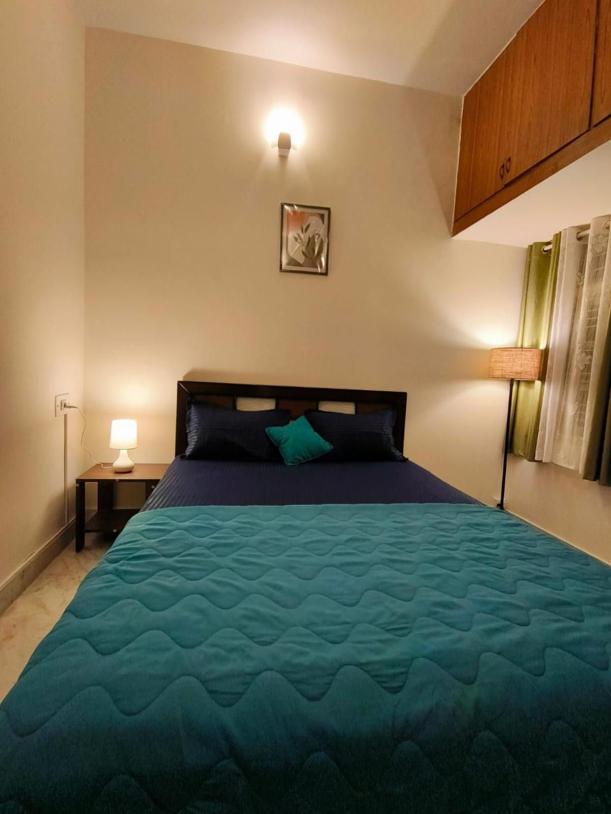 Homestayz Crown Bangalore Exteriör bild