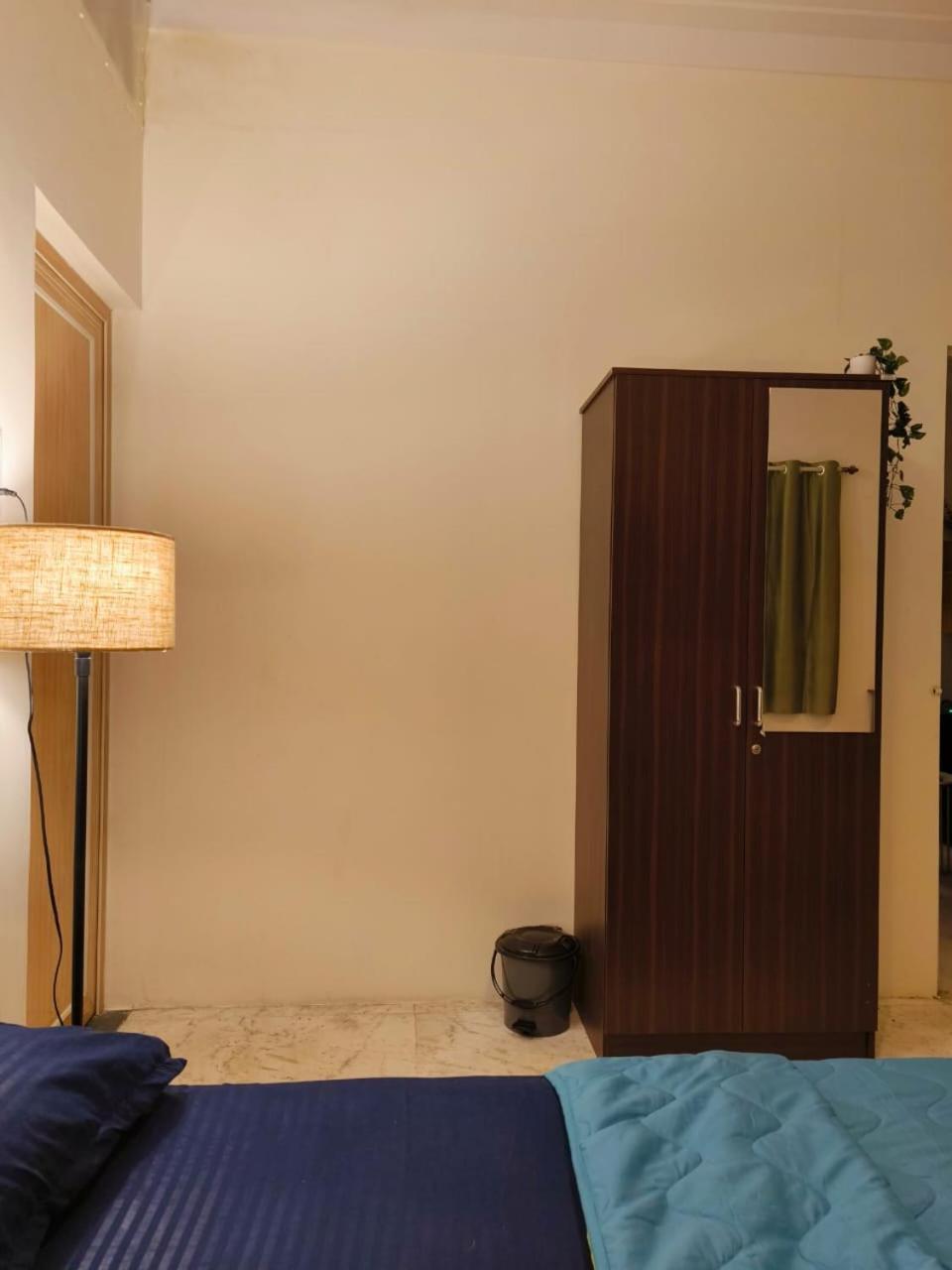Homestayz Crown Bangalore Rum bild
